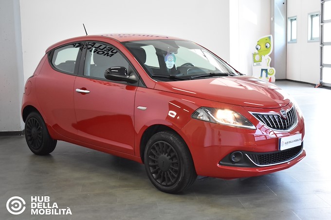 LANCIA Ypsilon 1.0 FireFly 5 porte S&S Hybrid Silver